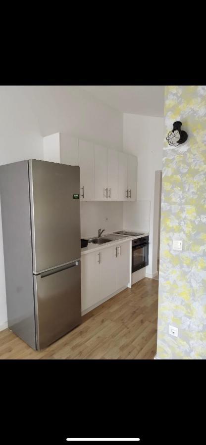 Guesthouse Villa Jurisic Novalja Bagian luar foto